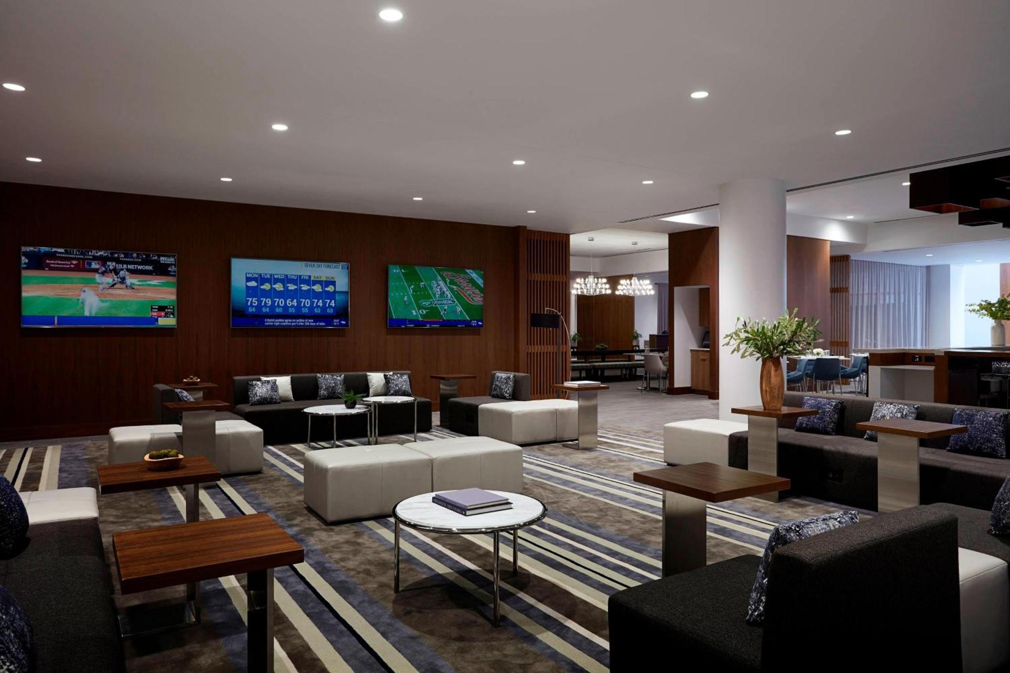 Long Island Marriott 3*