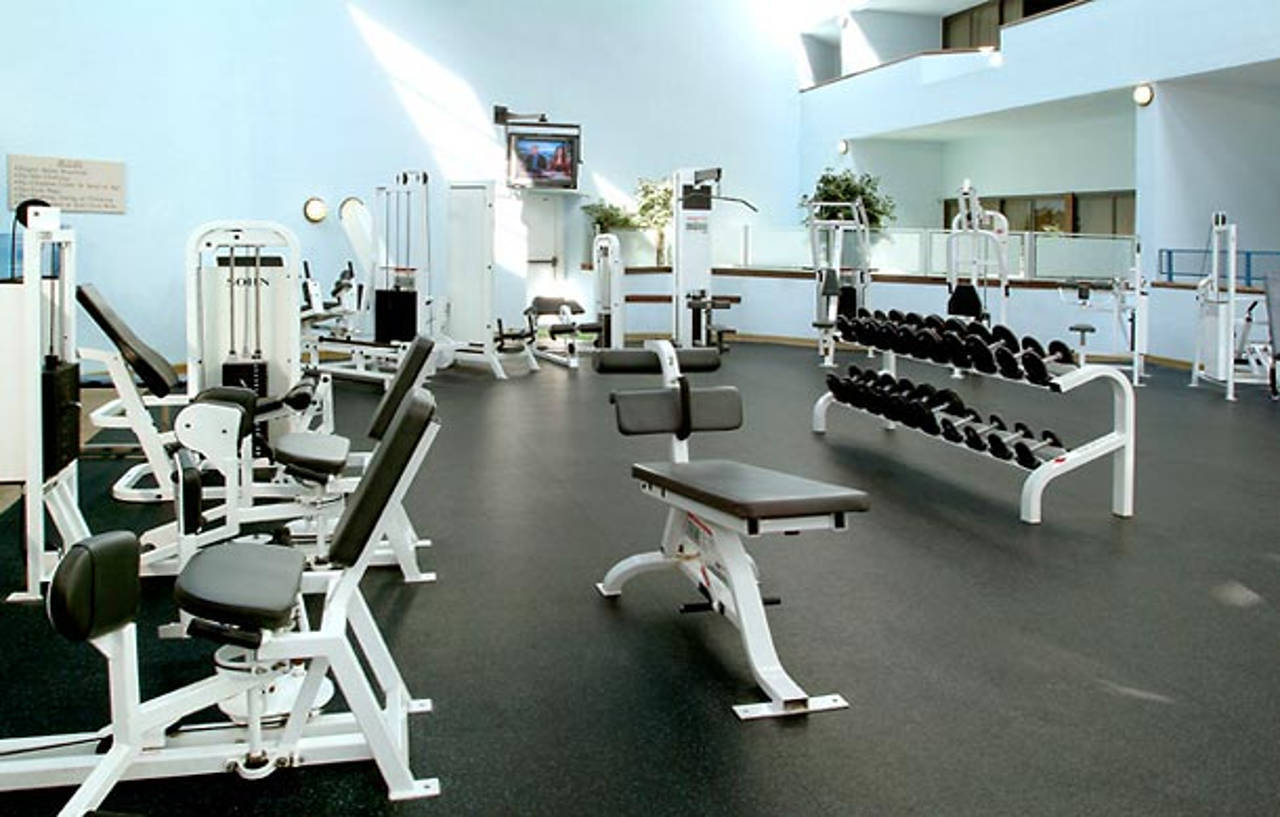 Hotel Long Island Marriott 3*